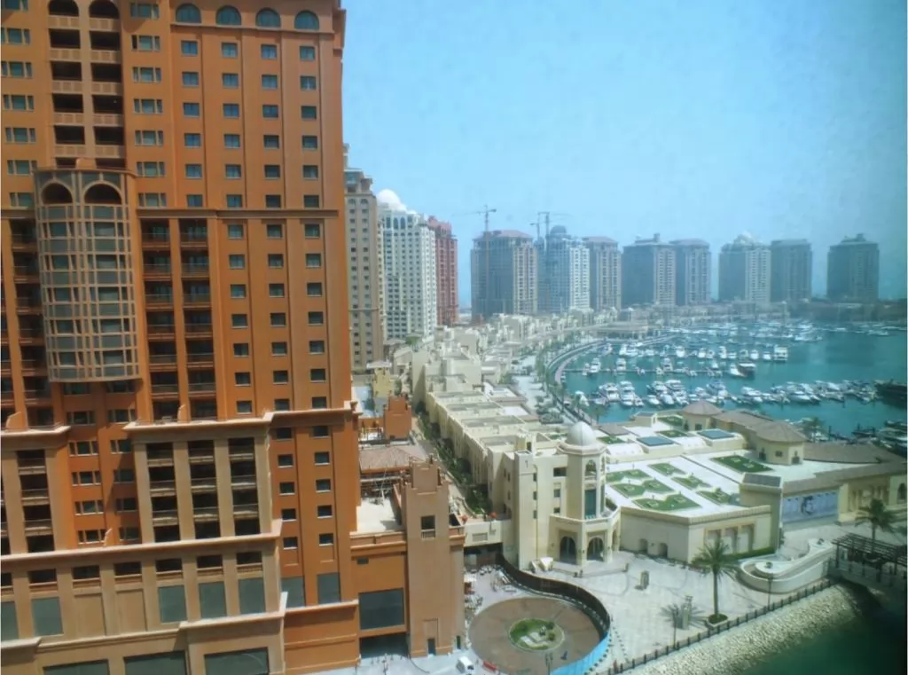 住宅 就绪物业 2 间卧室 楼/楼 公寓  出租 在 萨德 , 多哈 #8200 - 1  image 